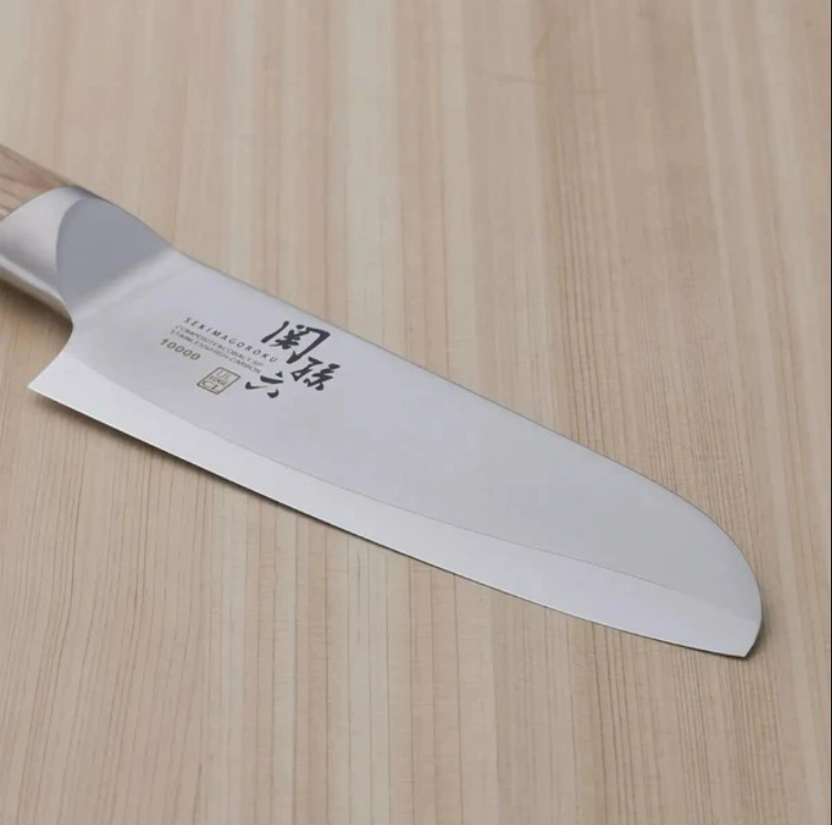 KAI - Seki Magoroku 10000CL - Dao Santoku - 16.5cm