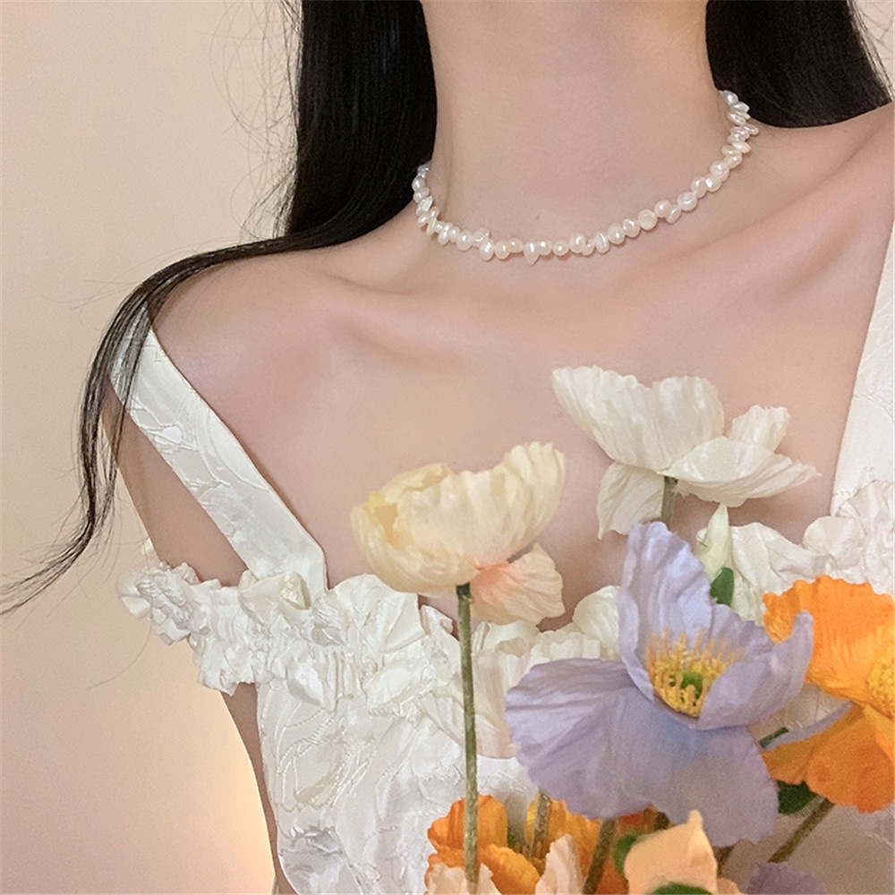 Vòng Cổ Choker Mặt Trái Tim Đính Ngọc Trai Nhân Tạo Sang Trọng Cho Nữ