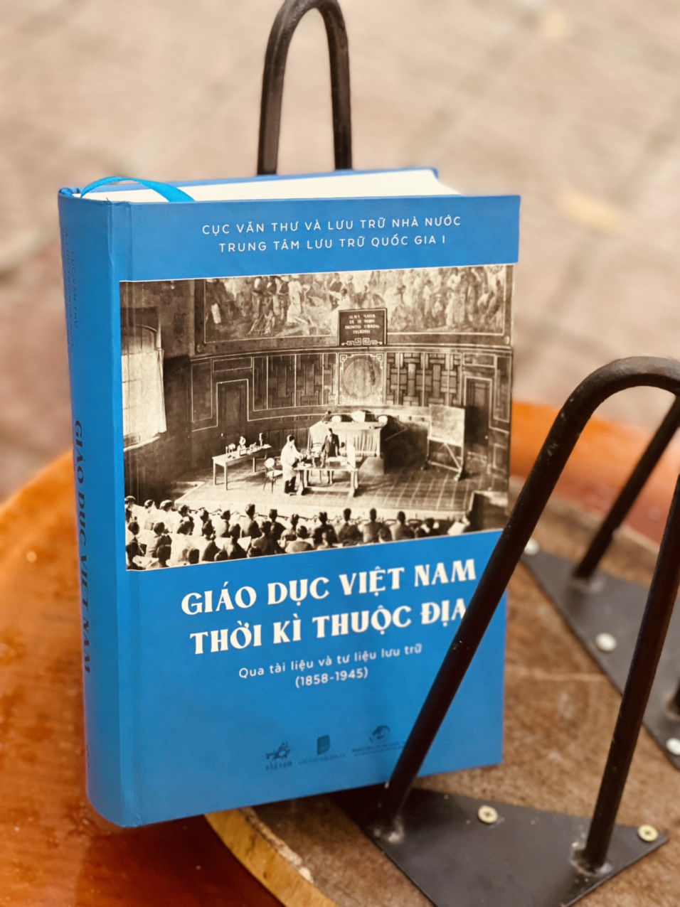 GIÁO DỤC VIỆT NAM THỜI KỲ THUỘC ĐỊA - BÌA CỨNG