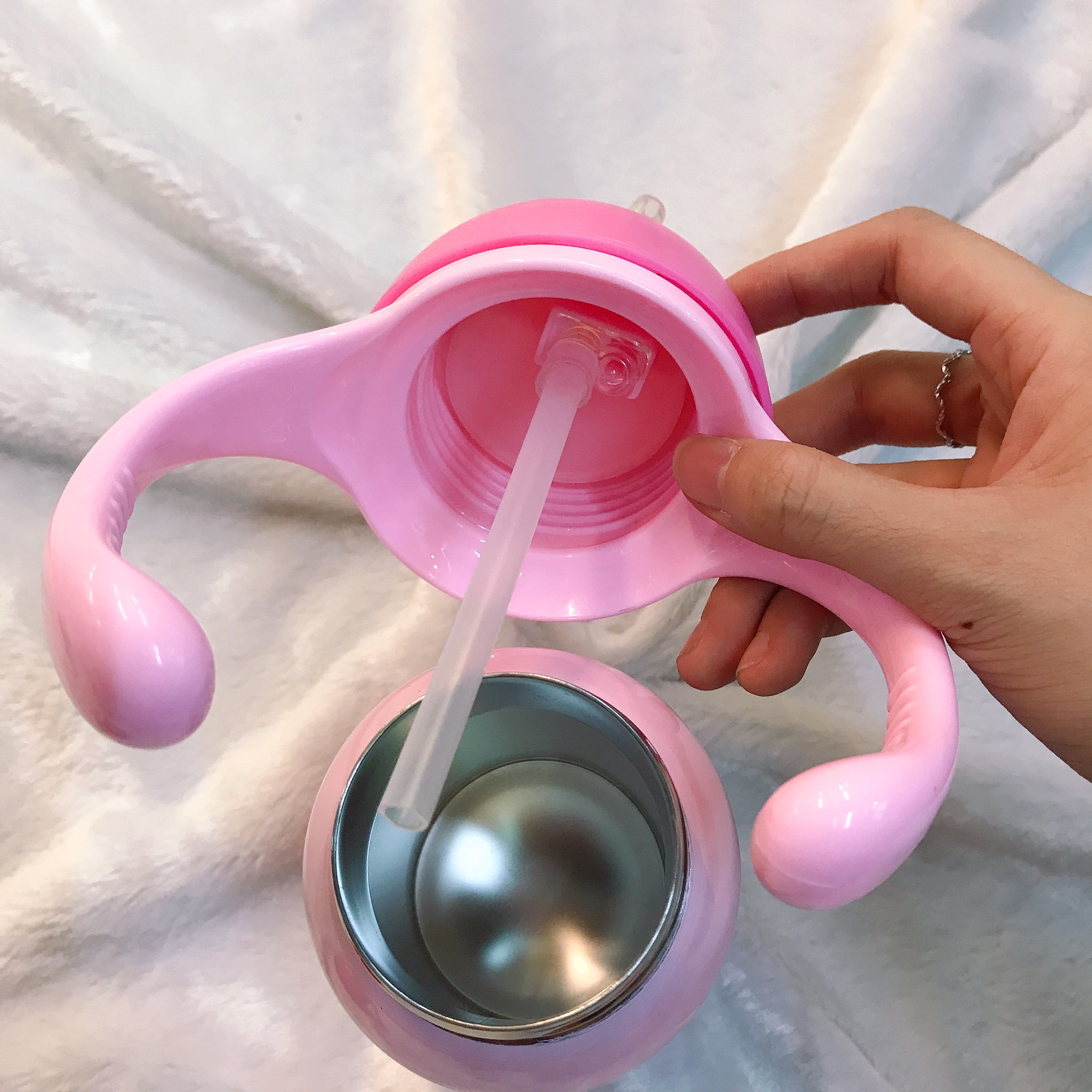 Bình nước giữ nhiệt 2 quai cầm kèm 2 nắp thay hình xe lửa Thomas màu hồng nhạt cho trẻ em, bé trai  - TM4506-HN