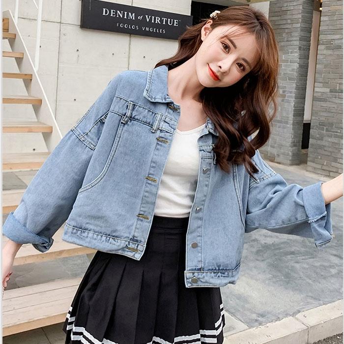 Áo khoác jeans nữ dáng lửng trẻ trung, thời trang thu đông 2021