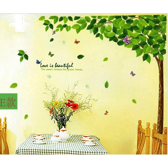 Decal trang trí Cây Lá Xanh Hoa Bướm kèm chữ A.H