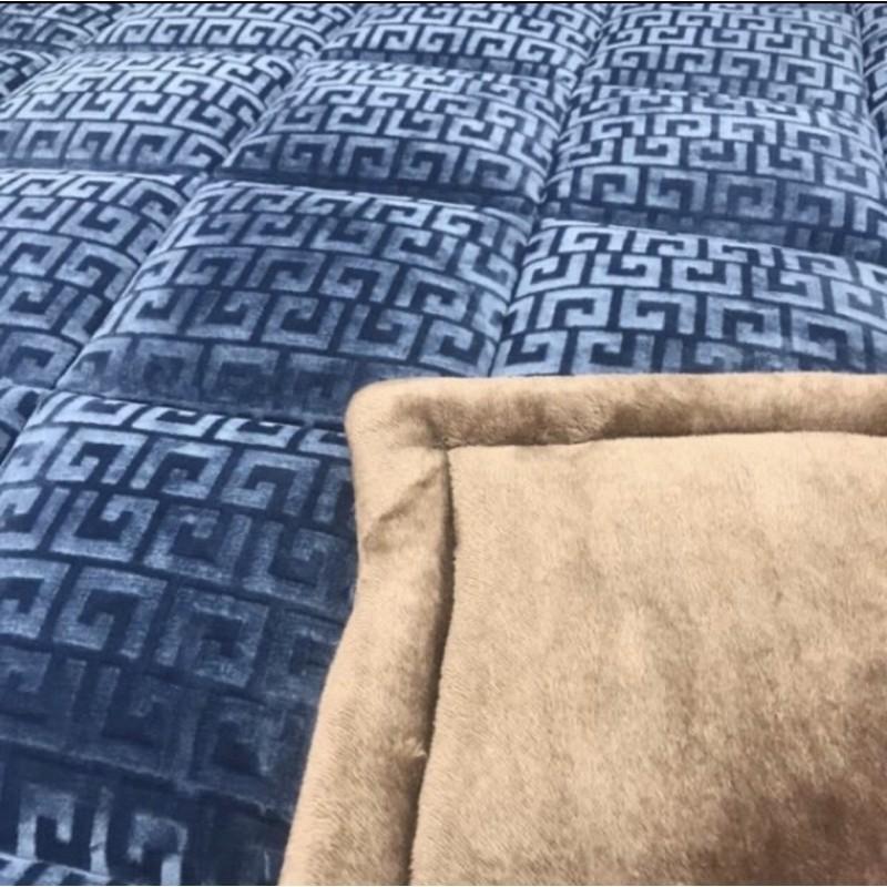 Chăn lông cừu chữ vạn 3D