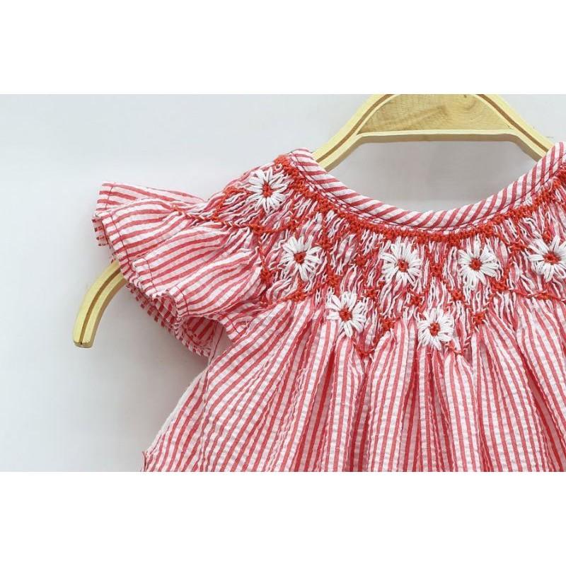 ĐẦM SMOCK HOA NHÍ