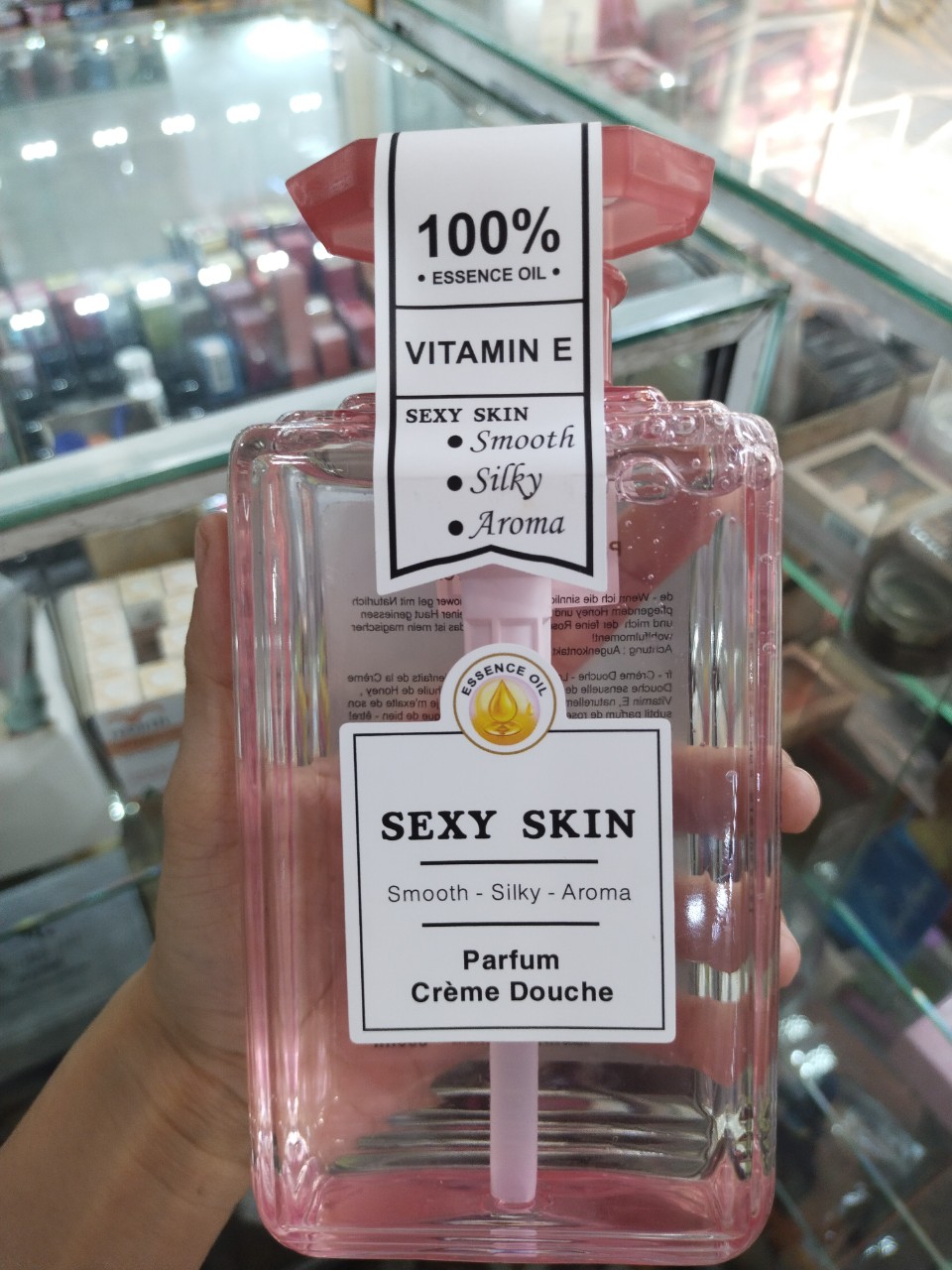 Sữa Tắm Nước Hoa Pháp Sexy Skin 600ml - Vitamin E (Hồng)