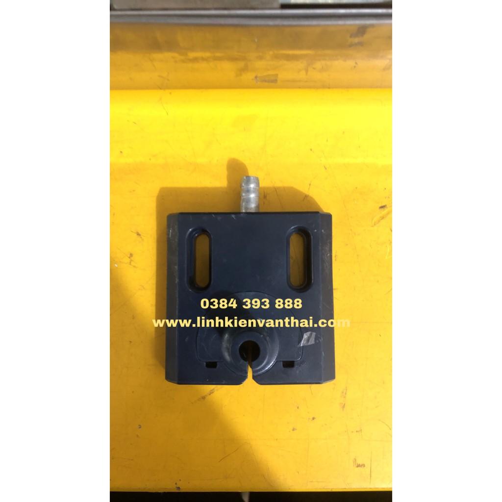 MIẾNG PHUN NƯỚC XANH/ 60x60mm/ 39g