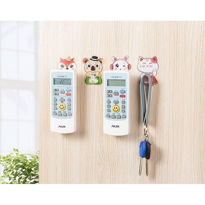 Bộ móc dán tường treo remote, treo phụ kiện hình thú (P239)