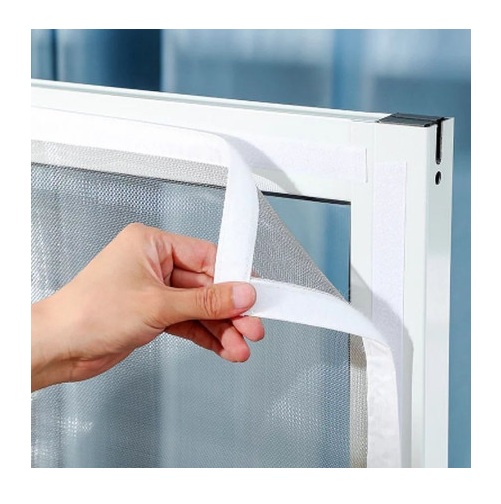 Lưới chống muỗi, có viền may sẵn và keo dán sẵn 150x100cm