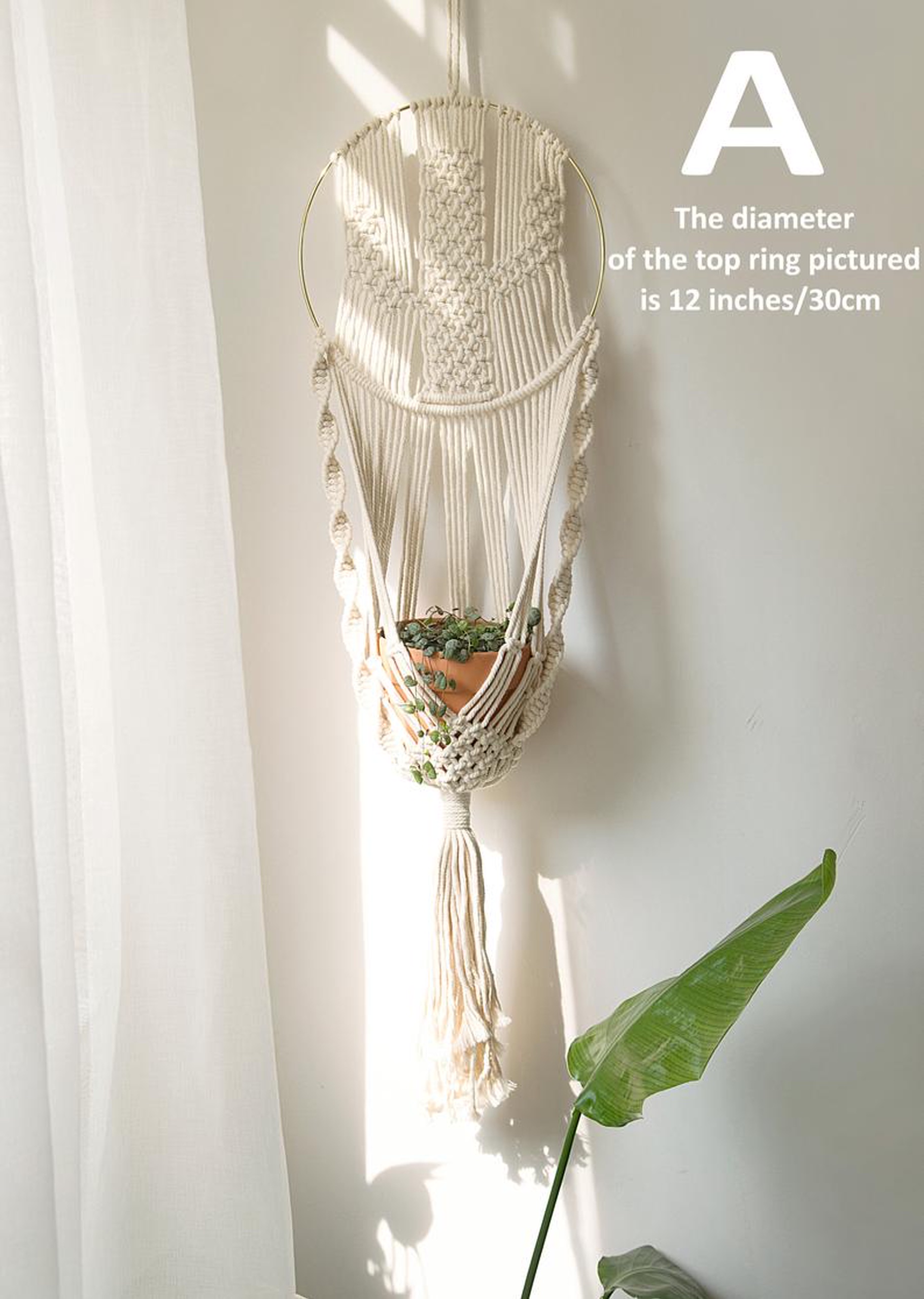 Dây treo cây cảnh trang trí Macrame kết hợp vòng tròn đan dây hình cây xương rồng. GTT21321