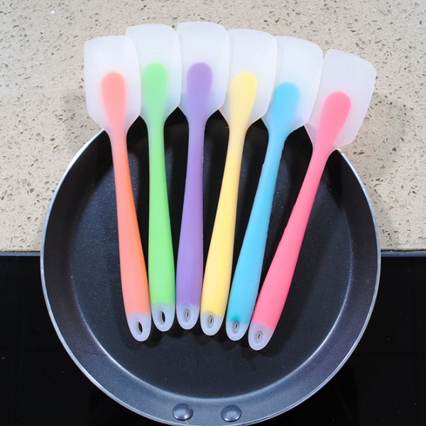 Cây vét bột silicon lưỡi trong 28cm