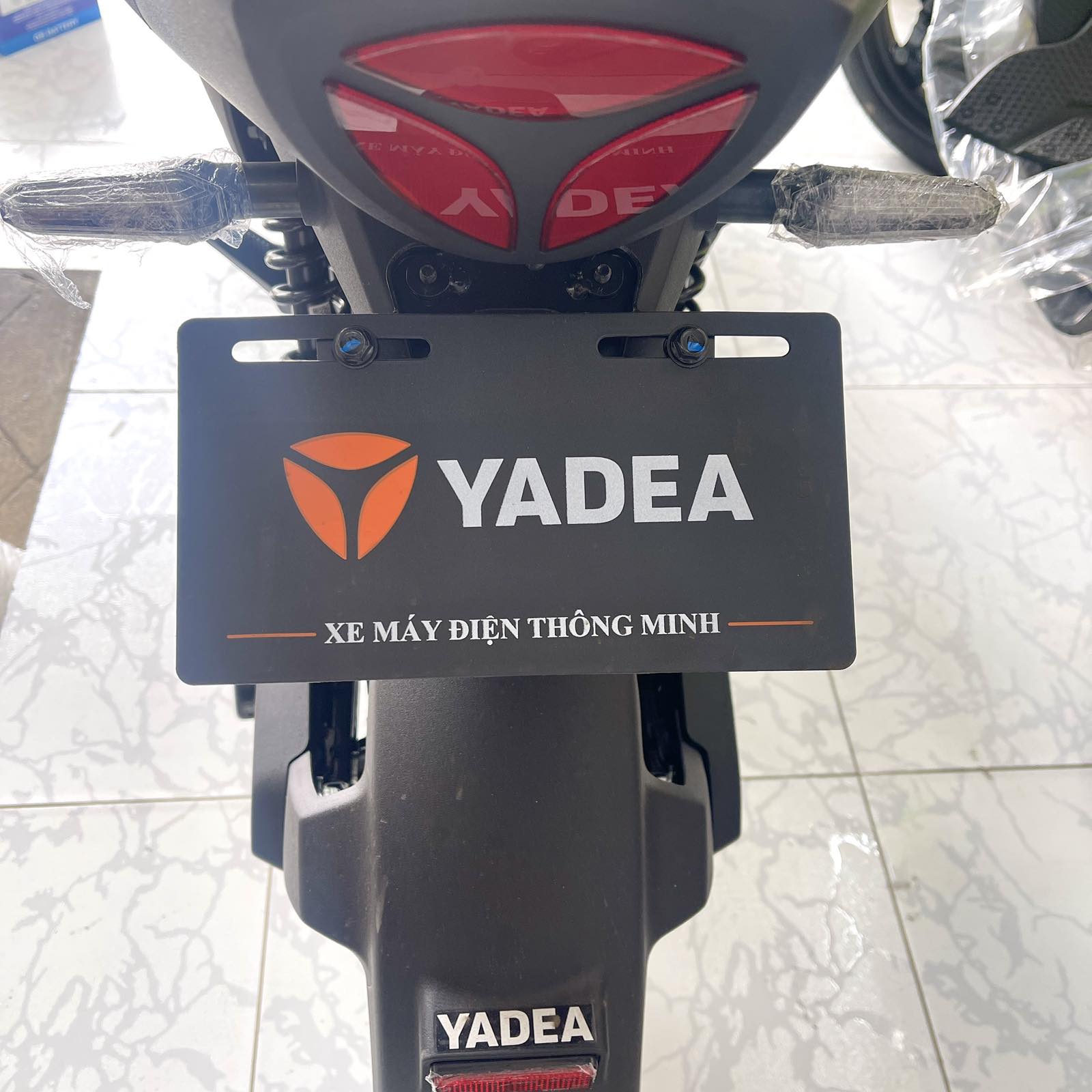 Biển Số Xe Yadea Chính Hãng