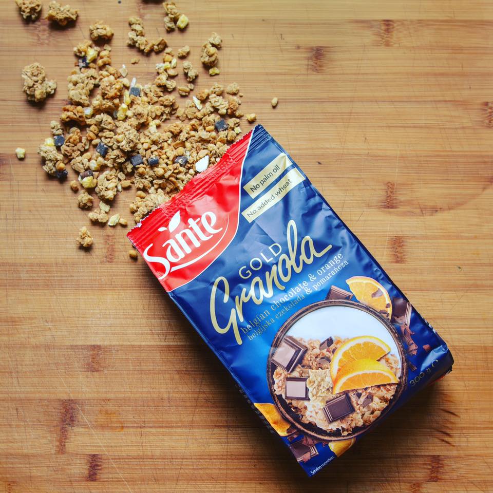 Ngũ Cốc dinh dưỡng Sante Granola Gold (Socola Bỉ và Cam ) 300g DATE 2023