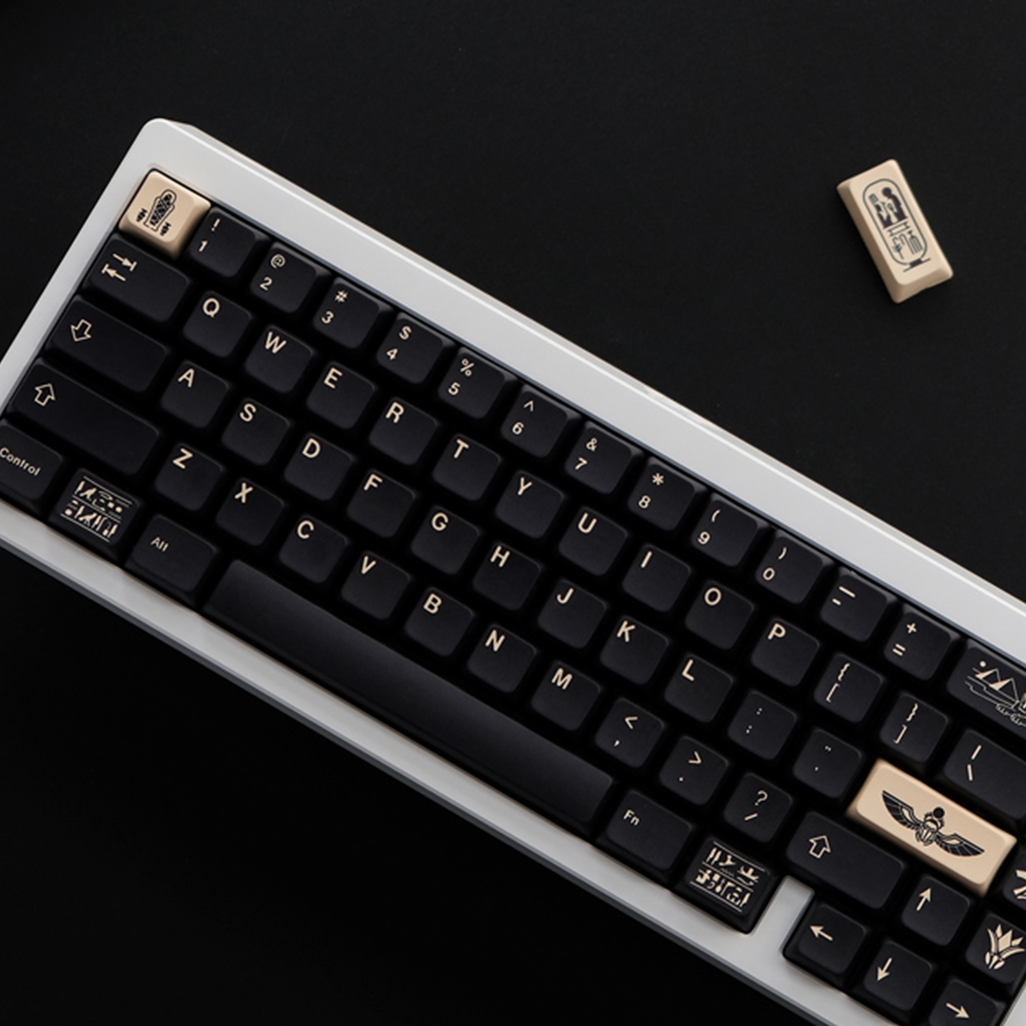 Keycap Cho Bàn Phím Cơ Nhập Khẩu GMK Pharaoh Thick PBT XDA Profile 140 Phím