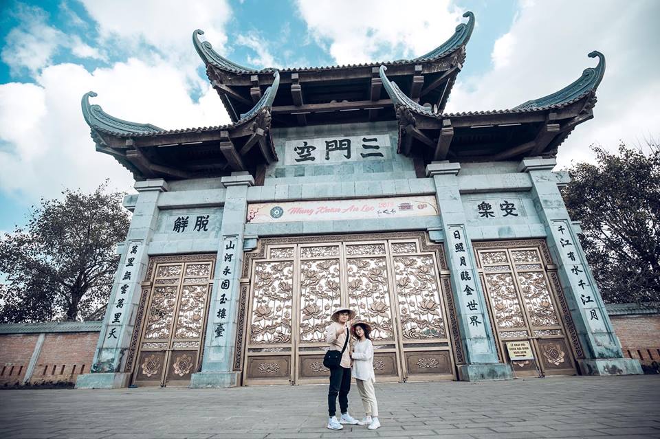 Tour ghép trọn gói 1 ngày Hang Múa - Tràng An