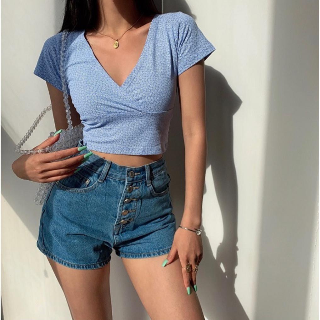 MS07 Áo thun nữ hoa nhí croptop cổ tim