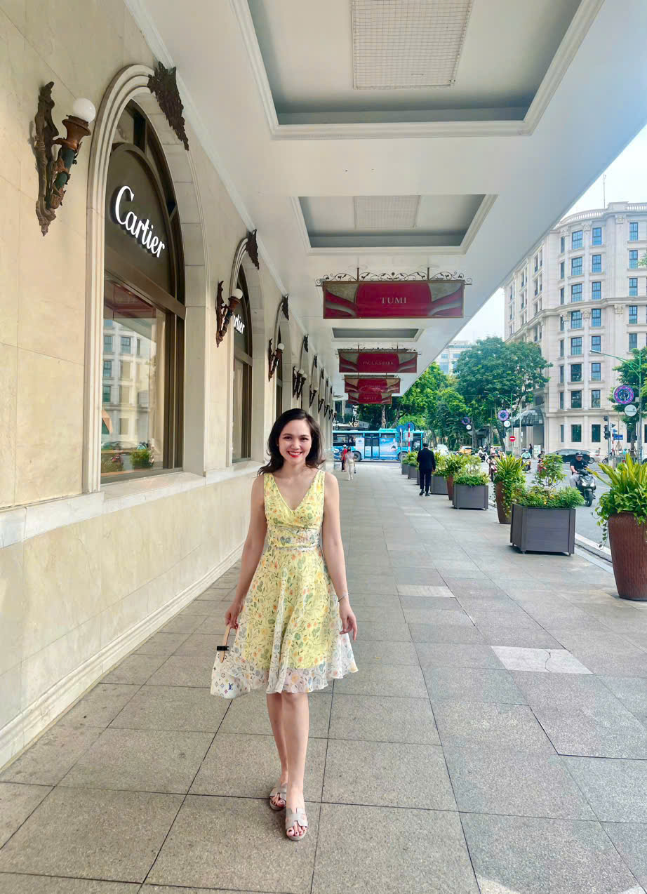 Đầm Xoè  Nữ Tính Thanh Lịch  Soleil  hoa vàng thời trang thiết kế Hity Dre218