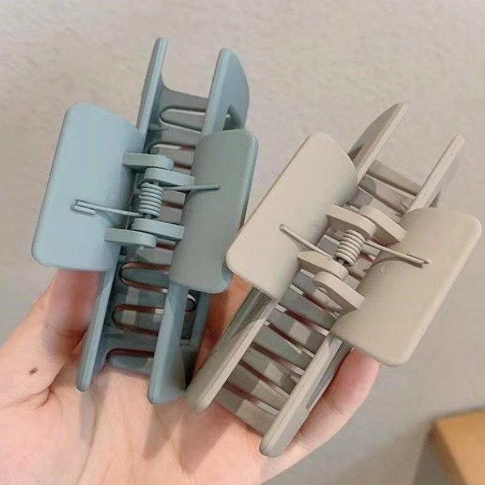 Kẹp tóc hình vuông màu bạc thời trang cho nữ