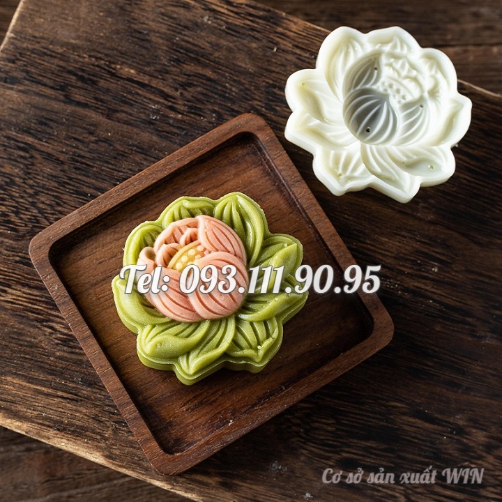 Khuôn trung thu lò xo, khuôn ép xôi hoa sen loại 50 gram – Mã số 1748