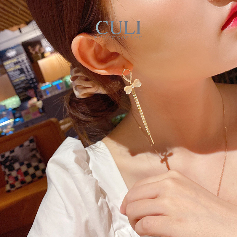 Khuyên tai dáng dài tua rua, hình nơ kết xà cừ HT609 - Culi accessories