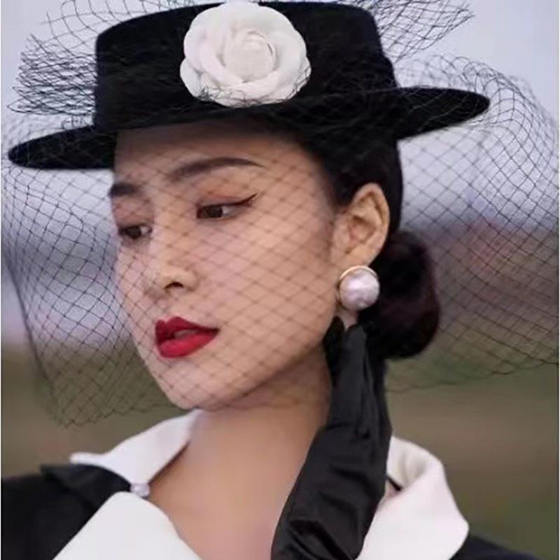 Mũ cổ điển đen đính Hoa hồng trắng phối lưới phong cách mới Giangpkc SP2219521