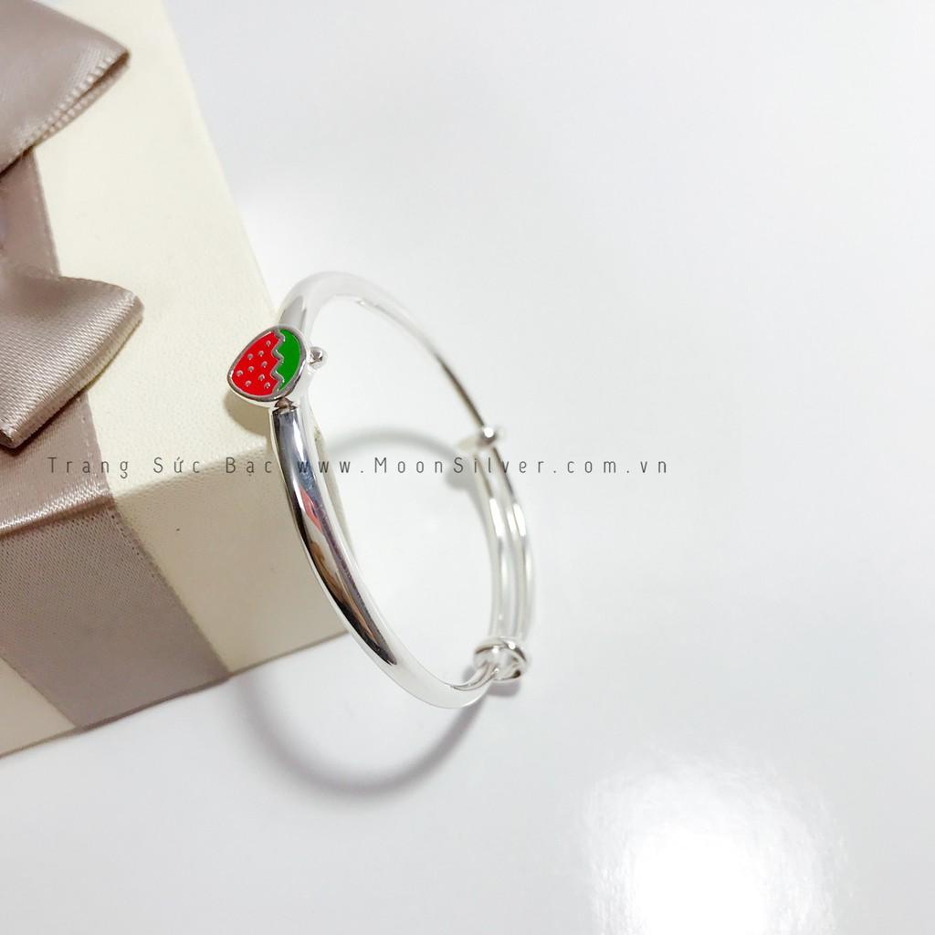 Vòng bạc trẻ em hình quả dâu tây