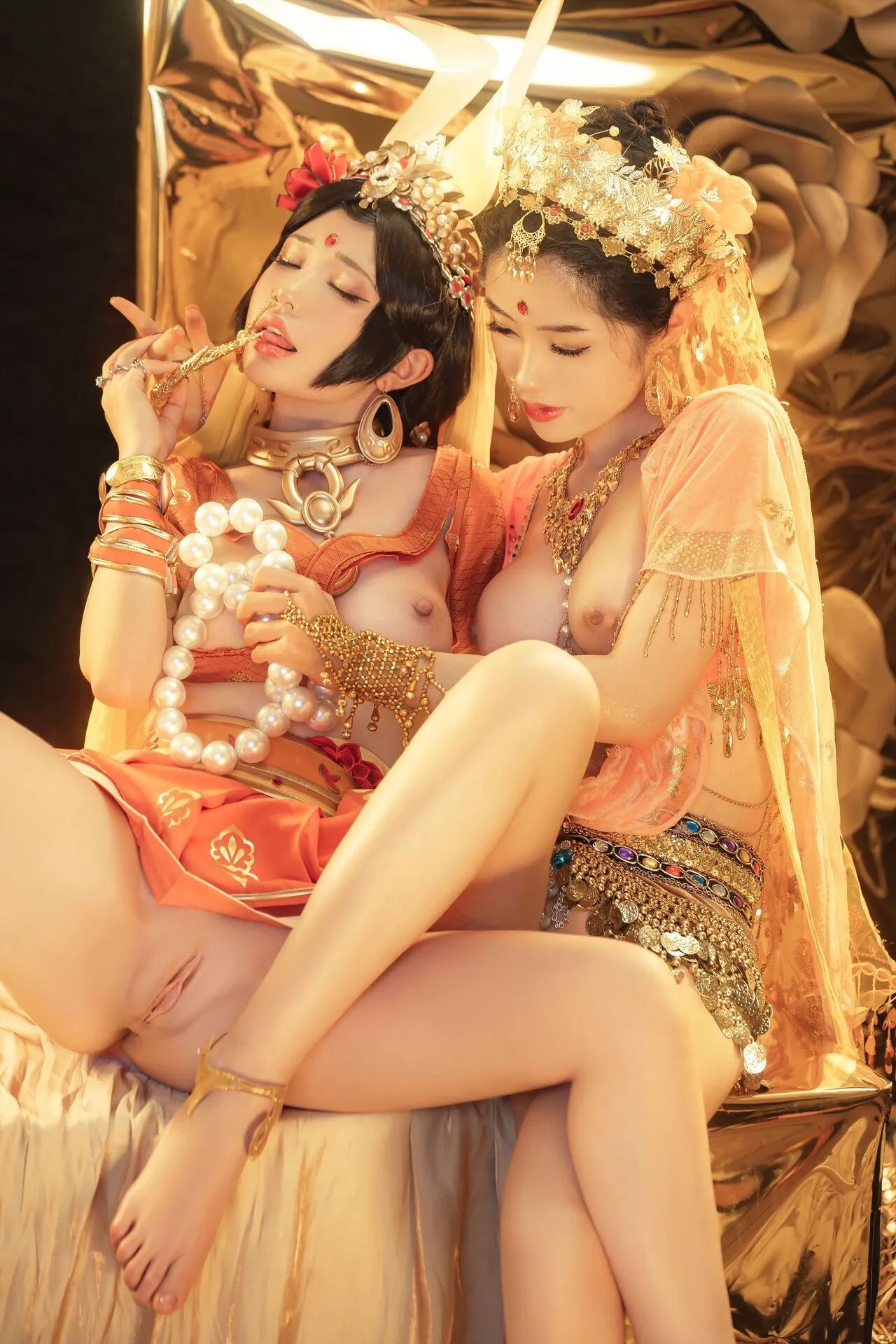 hình cosplay chapter 128 124