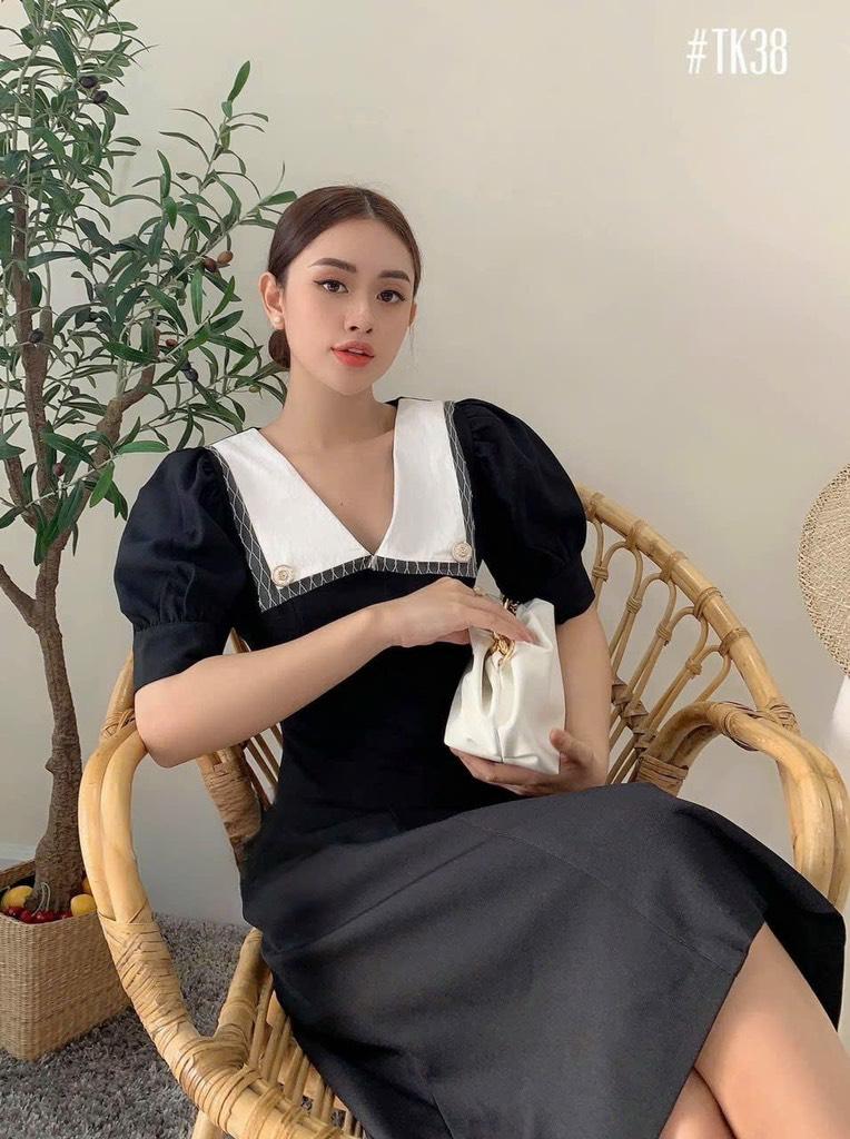 Đầm xoè phối cổ ren trắng