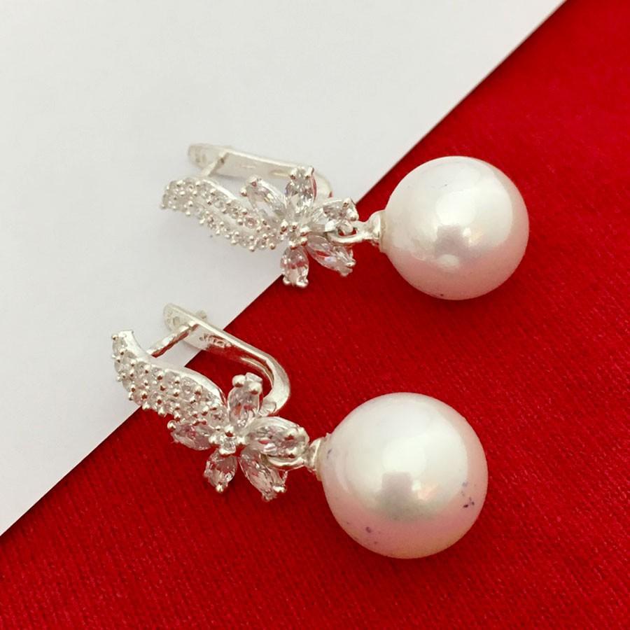 Bông tai nữ Bạc Quang Thản dáng dài gắn ngọc nhân tạo size10 ly chất liệu bạc không xi mạ - QTBT107