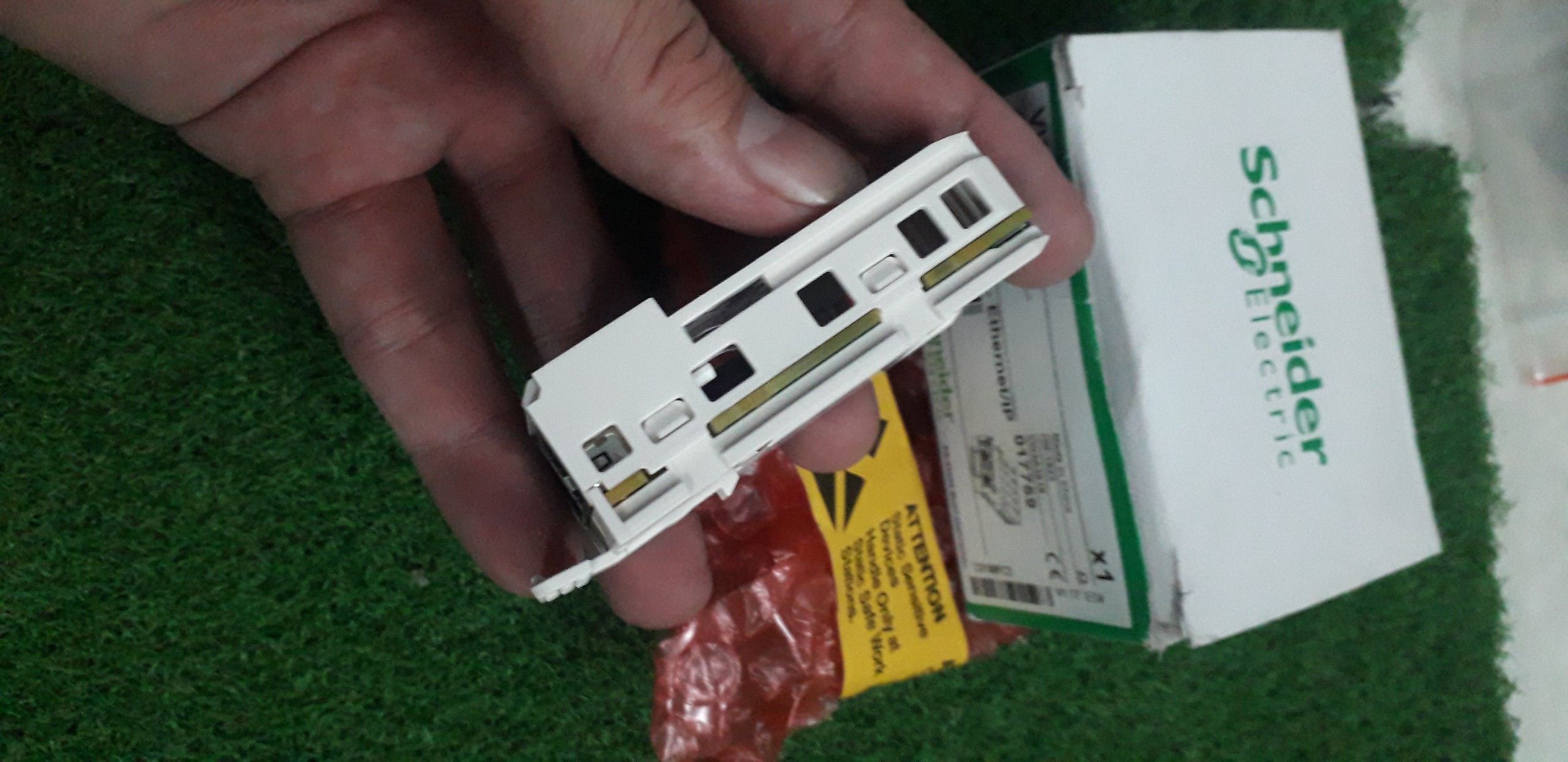Mô đun VW3A3616 Schneider Card Ethernet TCP/IP