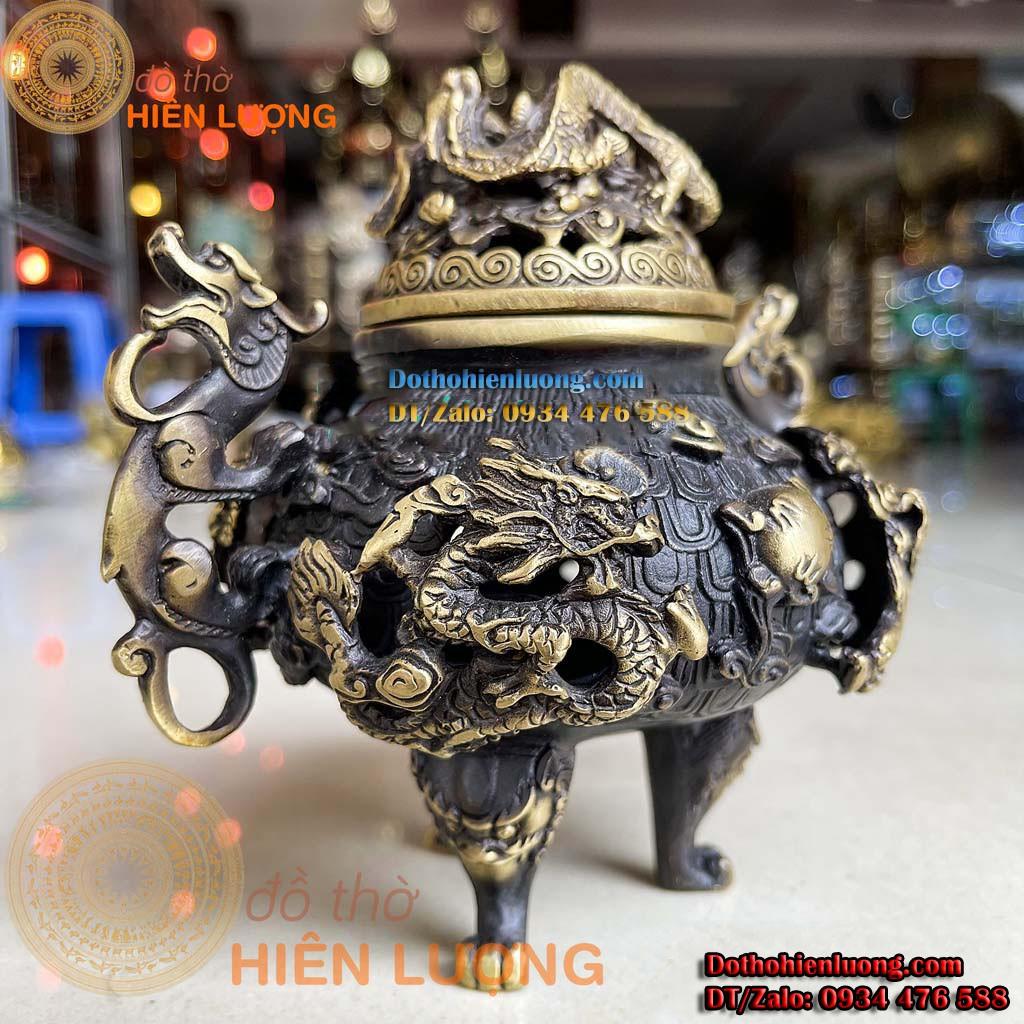 Đỉnh Xông Trầm Song Long Chầu Nguyệt Thủng Màu Đen Bằng Đồng Phong Thủy