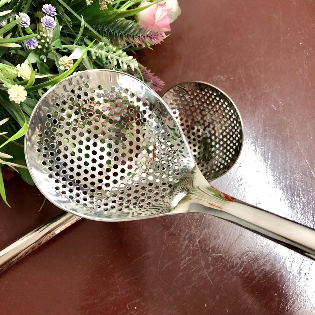Vá Canh LỔ Inox Siêu Dày - Muỗng Muôi Lổ - Muỗng LƯỜI dùng vớt thức ăn, thực phẩm không dùng nước soup. Dụng cụ nhà bếp tiện lợi và thiết yếu với mọi gia đình
