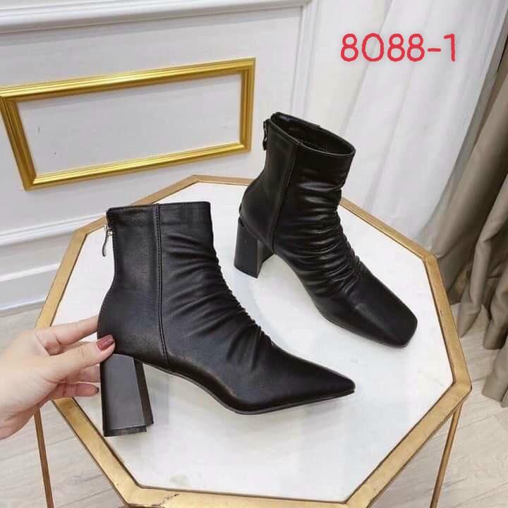 Bốt nữ nhún trước đế vuông lệch cao 7 phân ( mã 806-hộp xanh nhạt