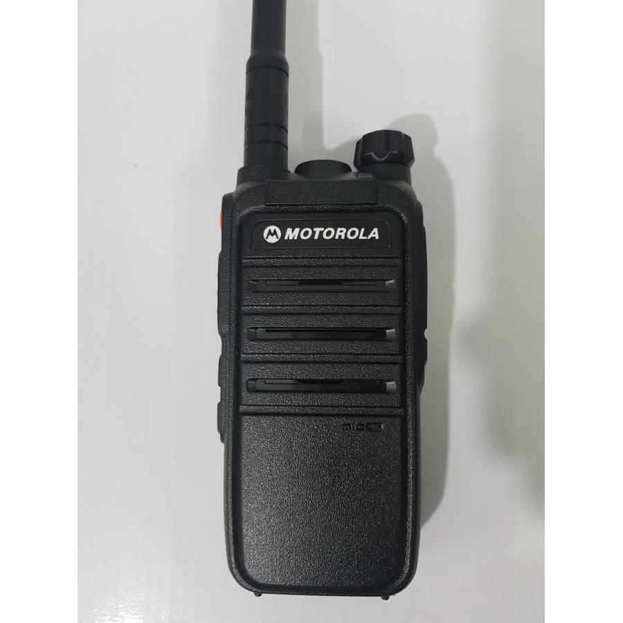 Bộ 2 Bộ đàm Motorola CP318 - Hàng chính hãng