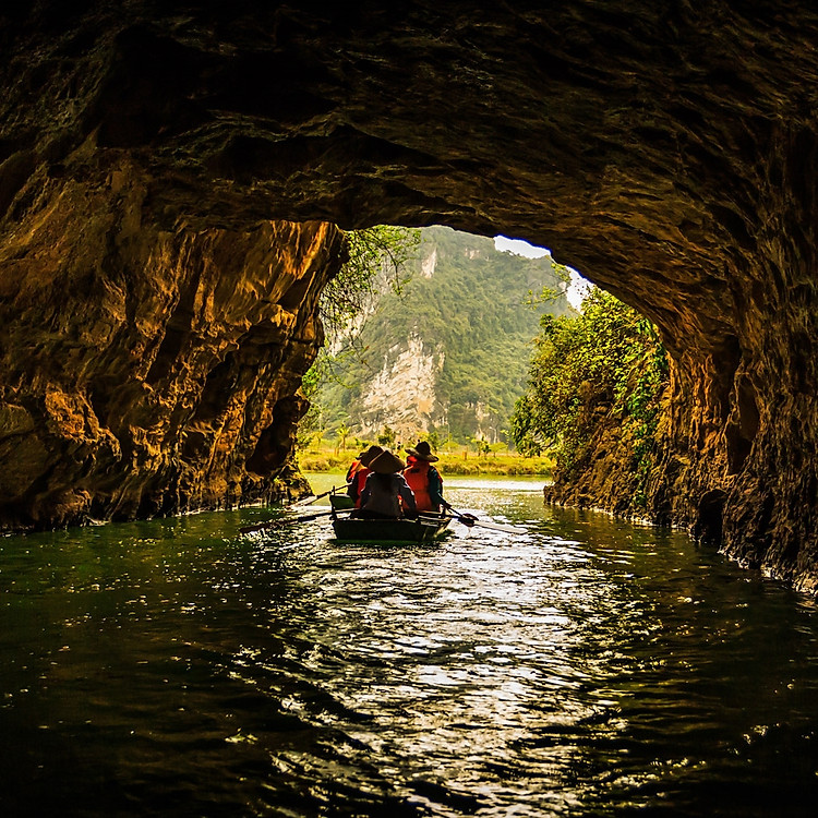 Tour Hà Nội - Hoa Lư - Tam Cốc 01 Ngày, Gồm Bữa Trưa, Khởi Hành Hàng Ngày