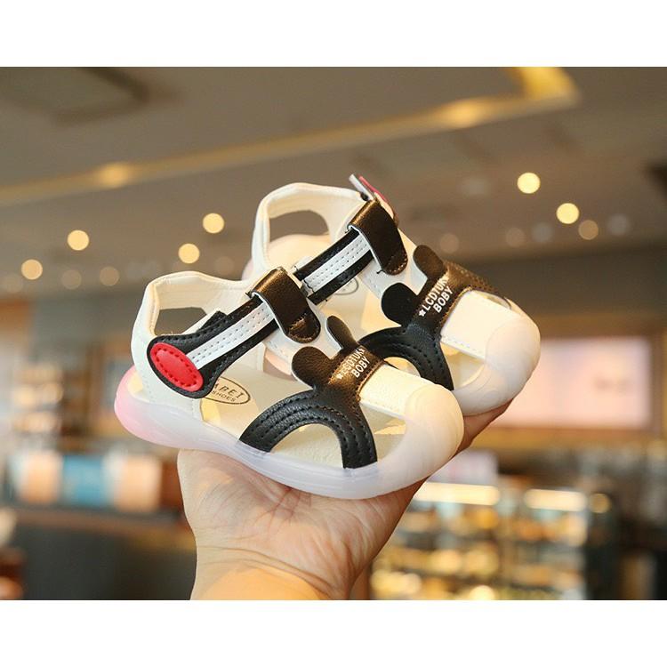 (F5) Giày SANDAL Tập Đi Cho Bé Trai Và Gái -Phát Sáng Đế Chống Trơn -Hàng Quảng Châu Cao Cấp - Shop Không Bảo Hành Đèn