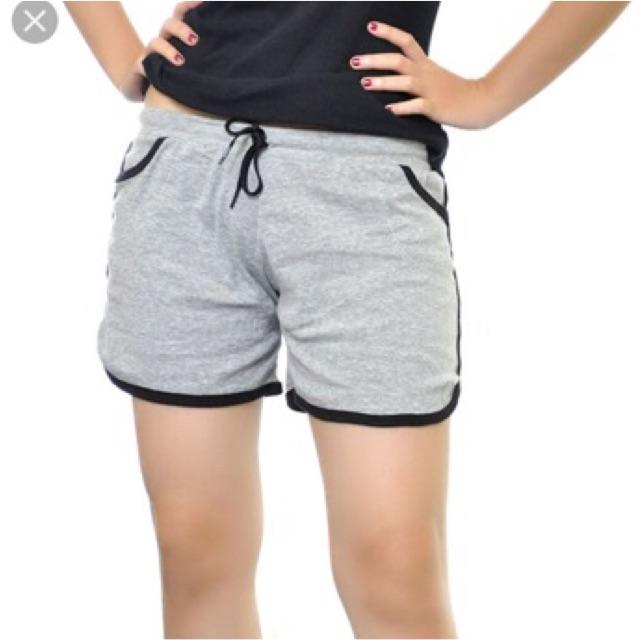 Quần Short Nữ