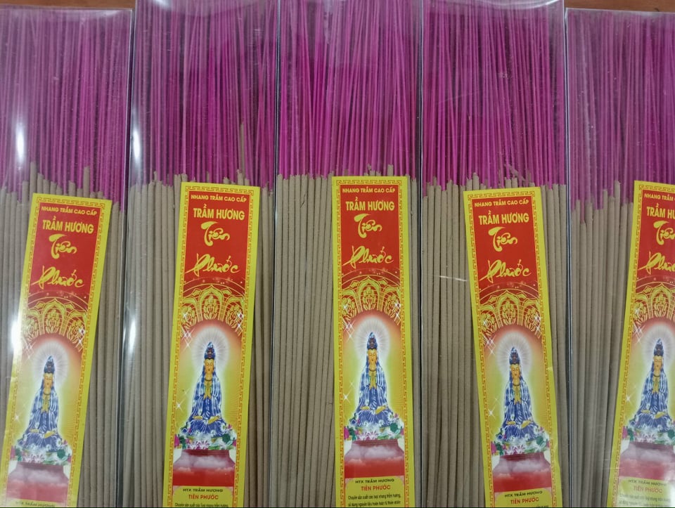Nhang trầm hương chuẩn Tiên Phước, Quảng Nam 40cm Nhang sạch cho sức khỏe