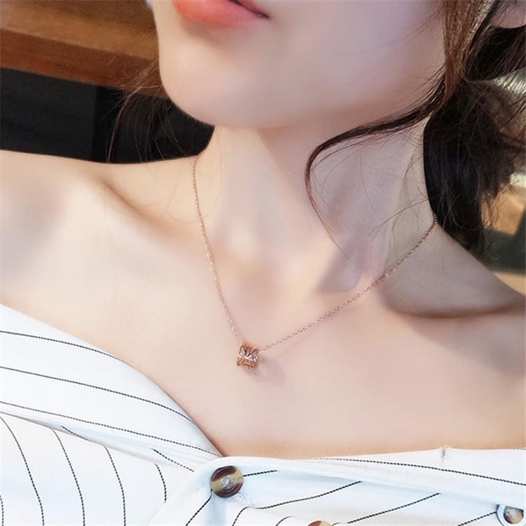 Dây Chuyền Nữ Mặt 3 Vòng Tròn Titan Không Đen Không Gỉ
