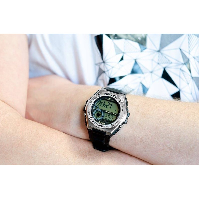 Đồng hồ nam dây nhựa Casio Anh Khuê MWD-100H-9AVDF
