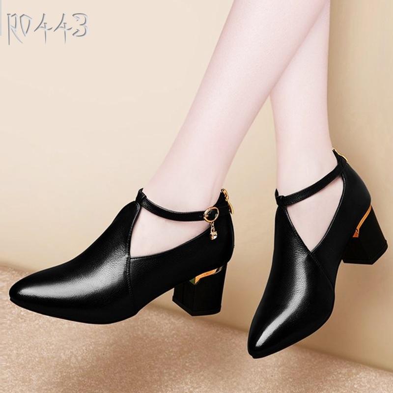 Giày sandal nữ cao gót 4 phân hàng hiệu rosata màu đen thời trang ro443