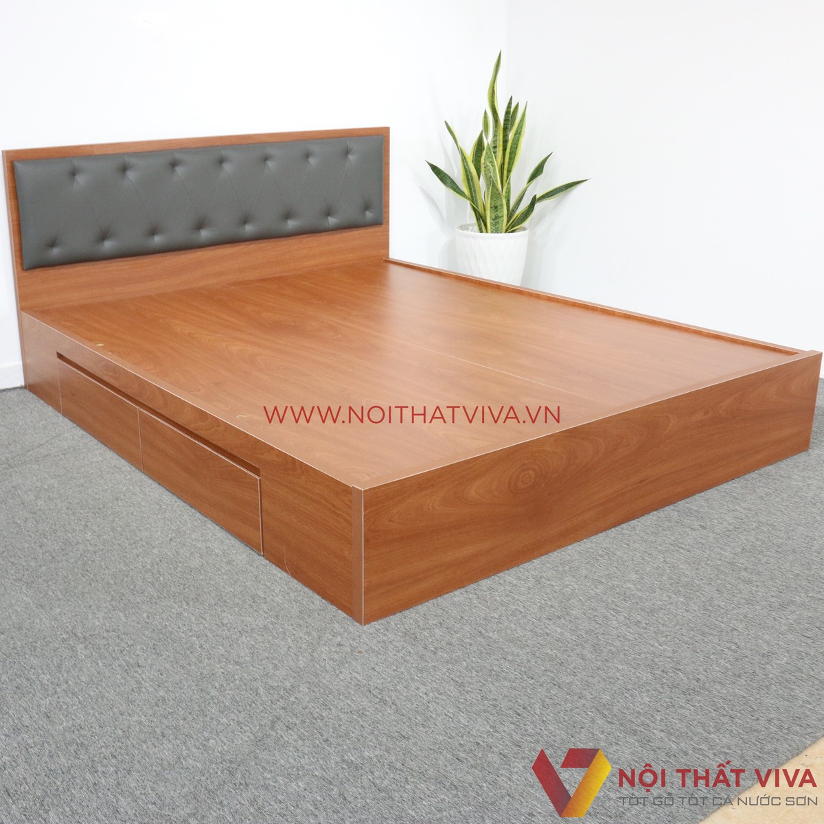 Giường Ngủ Gỗ MDF Melamine Màu Xoan Đào Có Hộc Kéo + Đầu Nệm Đen Đẹp