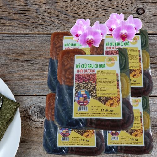 Mỳ chũ rau củ mix vị  đặc sản Bắc Giang, phù hợp với người ăn kiêng, sợi mỳ dai, giòn, ngon. 1kg/gói