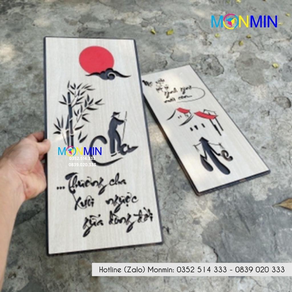 Tranh gỗ slogan tạo động lực Monmin M131 - Thương cha xuôi ngược giữa dòng đời Mẹ yêu tất cả gánh gồng nuôi con