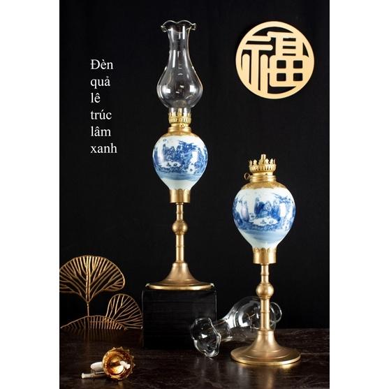 ĐÔI ĐÈN THỜ DẦU CHÂN ĐỒNG TINH XẢO SỨ BÁT TRÀNG