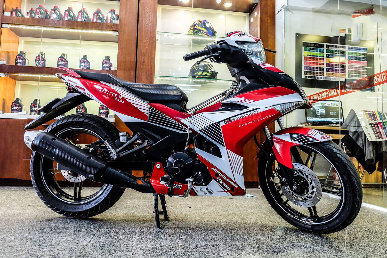 Tem trùm Exciter 150 Racing Clutch Redwhite