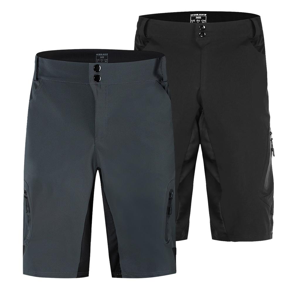Quần short đi xe đạp có 2 túi tay và 2 túi bên có khóa kéo được làm thủ công từ vải polyester cao cấp, thoáng khí, hút ẩm và nhẹ