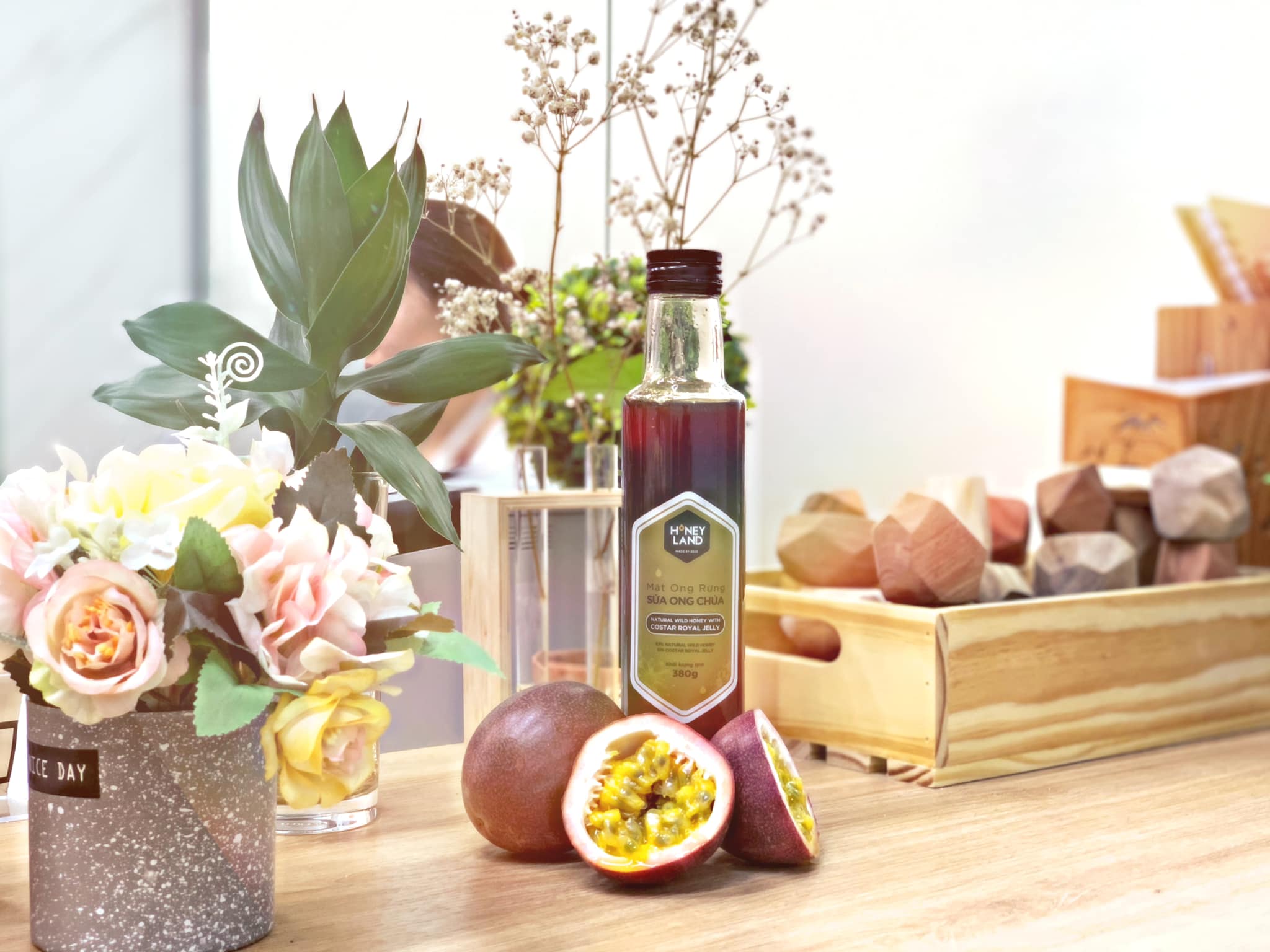 Mật Ong Rừng Sữa Ong Chúa HONEYLAND 380g