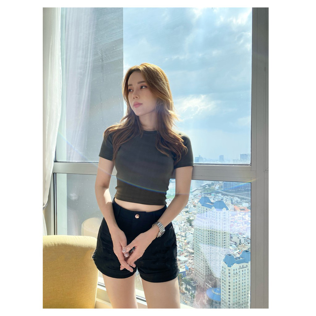 Áo croptop nữ đẹp tay lửng M.O.N Boutique