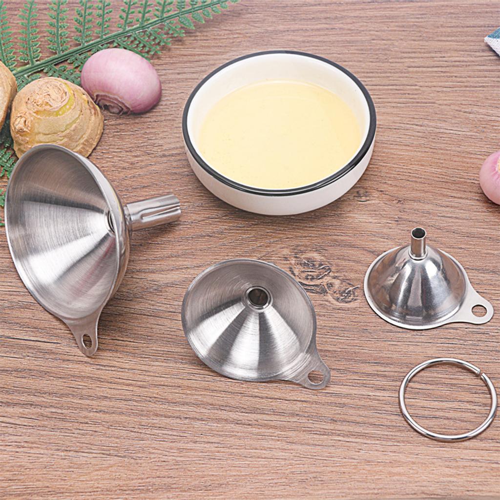 Set of 3 Stainless Steel Kitchen Funnels for Transferring