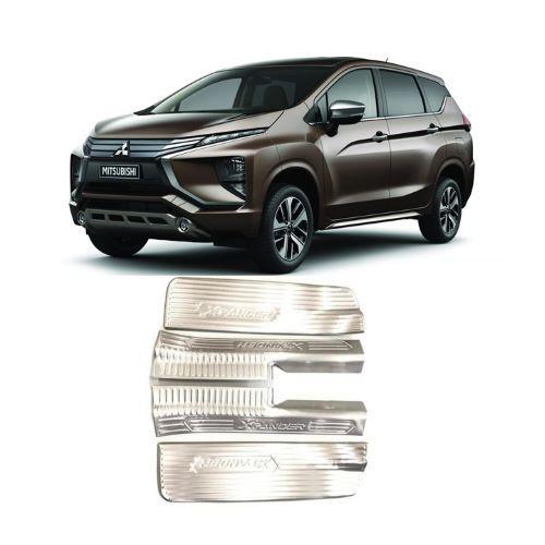 BỘ ỐP NẸP BƯỚC CHÂN TRONG NGOÀI INOX DÀNH CHO XE MITSUBISHI XPANDER 2018-2019